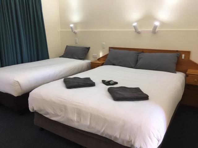 Bishops Lodge Narrandera Luaran gambar